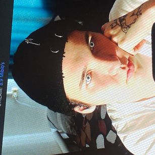 Model - EvaMiron bickcock