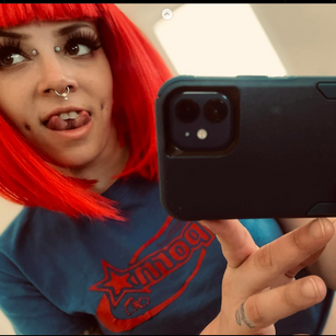 Model - Wednesday Hill natural