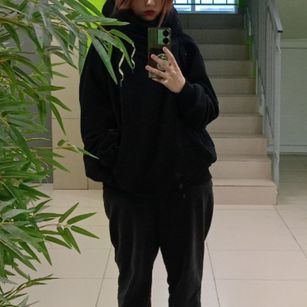 Model - Jelena_Juska fastresponse