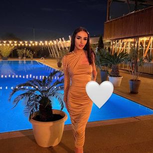 Model - AngeliqueTess milf