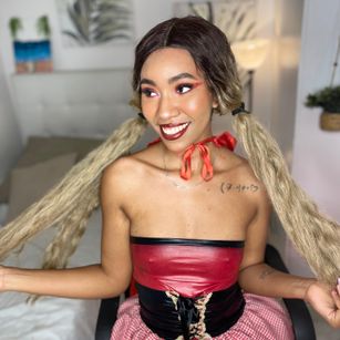 Model - Chocolate Babe sexy