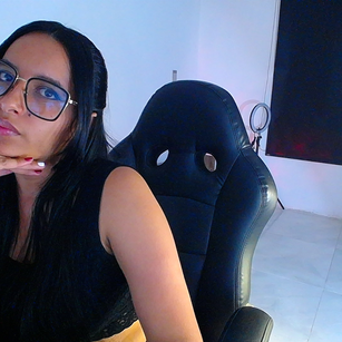 Model - Abby-Russh spanks