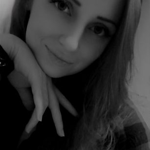 Model - Miki_Mini redhair