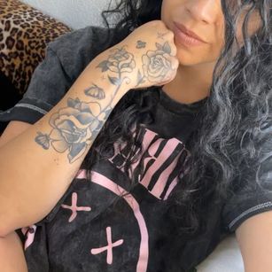 Model - Mia Wood taboo