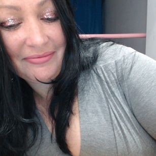 Model - BruneteBBW dd