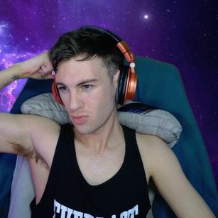 Model - NZ CITIZEN fetish