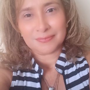 Model - KiaraLovely FRIENDLY