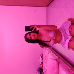 Model - anghel latina