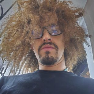 Model - crespo sabroso striptease