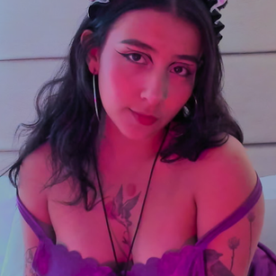 Model - VioletaFosterr feet