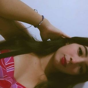 Model - ValentinaGrim cute