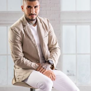 Model - DemonsGray SHOWHOLE