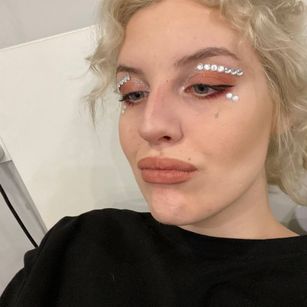 Model - Cassie Cat shaved