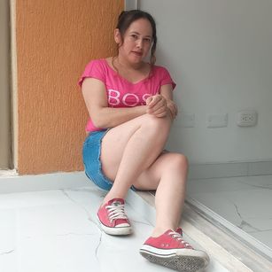 Model - MonicaLovely COQUETTE