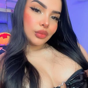 Model - Katalina Ferreira pretty