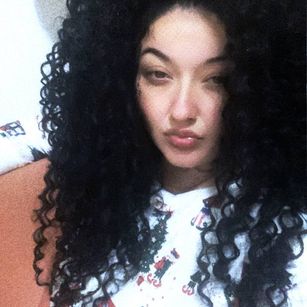 Model - Clara writer