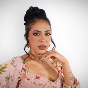 Model - JoannaCox spanking