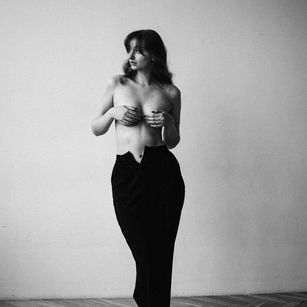 Model - Esmi domination