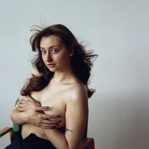 Model - Esmi domination