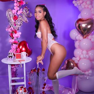 Model - TyraKane young