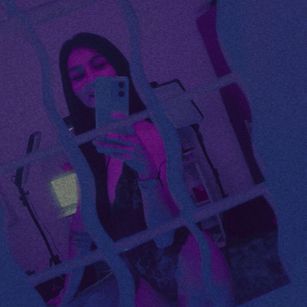 Model - Alicce_roos lovensetoy