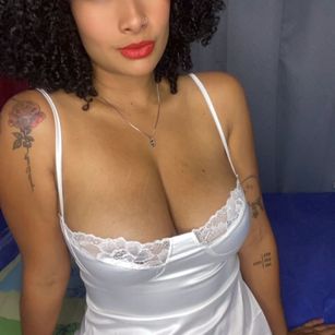 Model - curlylovehot sex