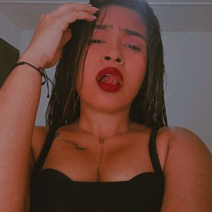 Model - majut bigass