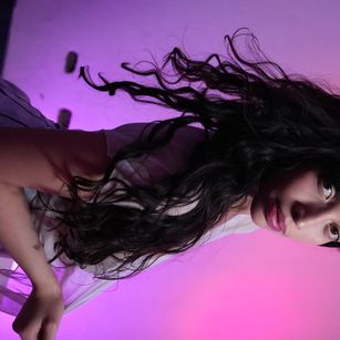 Model - dolce skinny