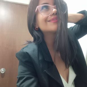 Model - Yazmin Boobs