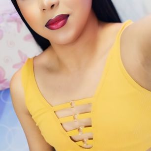 Model - ANGEL JESUS ARAYAN ARAYAN heels