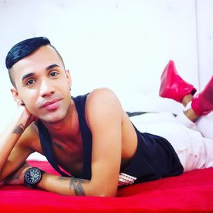 Model - Anghel Stone toys