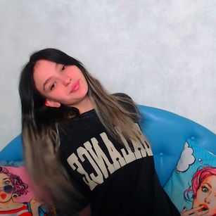 Model - LucyGoldi roleplay