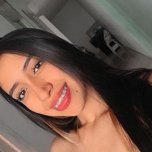 Model - TiffanyAndMarcus latina