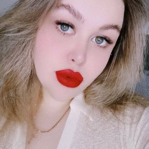 Model - Polly_Shy ass