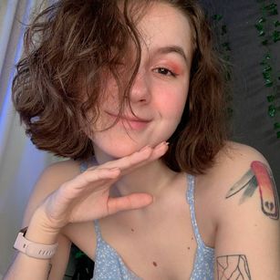 Model - Frances blowjob