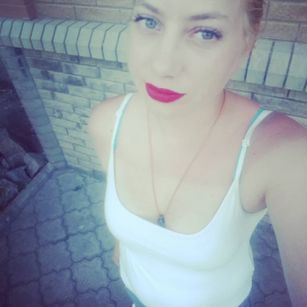 Model - Hot Lili girl