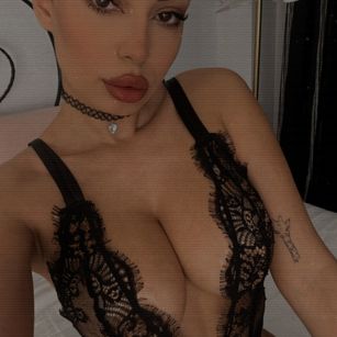 Model - Lexxy findom