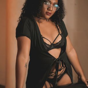 Model - RoxieLewis cei