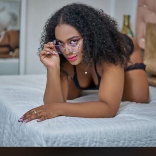 Model - RoxieLewis teen