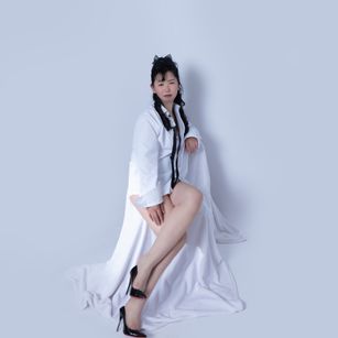 Model - Barbaraqiqiqi uniform