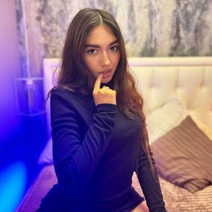 Model - Lillian shaved