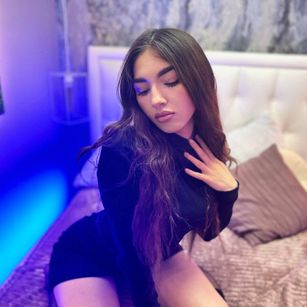 Model - Lillian young