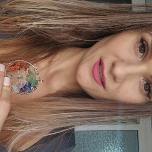 Model - Nata Yours Blonde