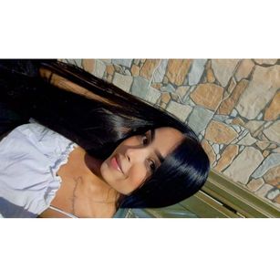 Model - AmberDux charming