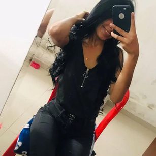 Model - AmberDux charming