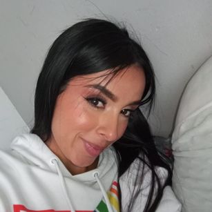 Model - AmberDux taboo