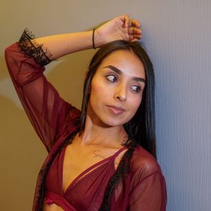 Model - AmberDux taboo