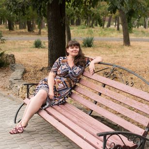 Model - QueenOFYourHeart smart