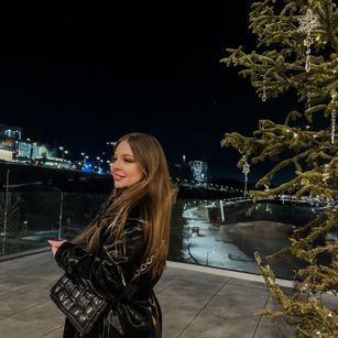 Model - Miss Rose goddess