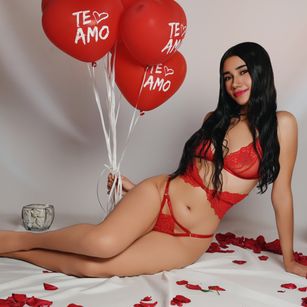 Model - Alondra anal